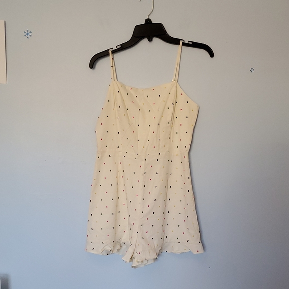 Lush Pants - LUSH Cream Polka Dot Romper, Size S